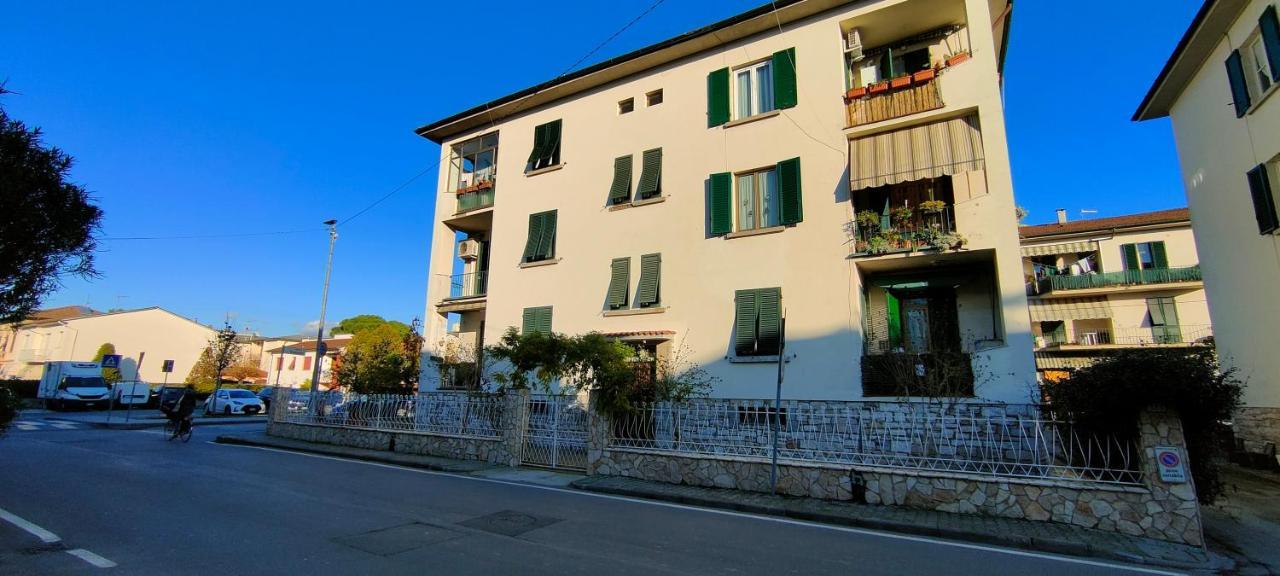 Lovely Lucca Free Parking Exterior photo